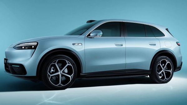 В Китае представлен кроссовер Aito M6