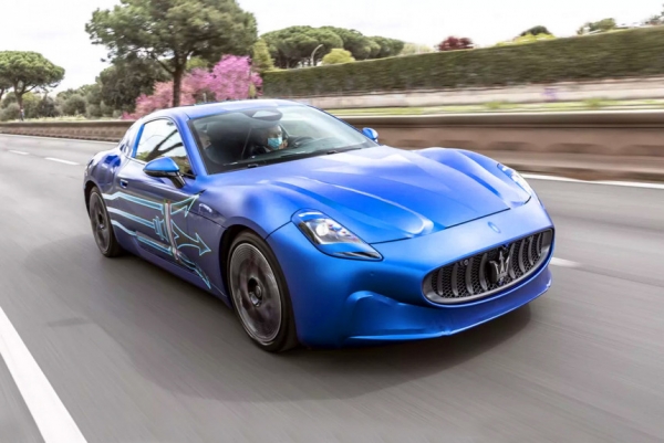 Таварес показал новый электромобиль Maserati GranTurismo Таварес показал новый электромобиль Maserati GranTurismo