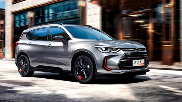 В России начались продажи китайских Chevrolet Orlando