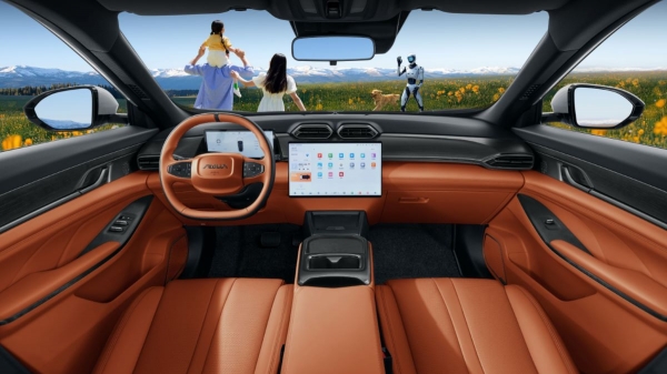 Представлен доступный и дальнобойный кроссовер Dongfeng Aeolus L7