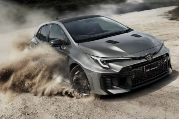 Хот-хэтч Toyota GR Corolla стал жестче и громче Хот-хэтч Toyota GR Corolla стал жестче и громче