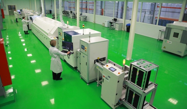 Дайджест дня: 50 лет Polo, увольнение Бу Андерссона и другие события индустрии Дайджест дня: 50 лет Polo, увольнение Бу Андерссона и другие события индустрии