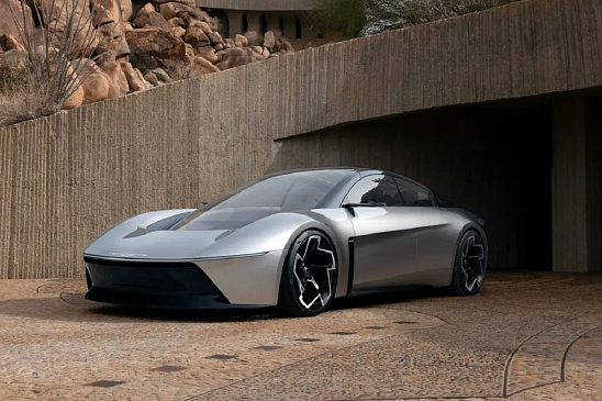 Главы компаний Stellantis и Ferrari подозреваются в мошенничестве с налогами Главы компаний Stellantis и Ferrari подозреваются в мошенничестве с налогами