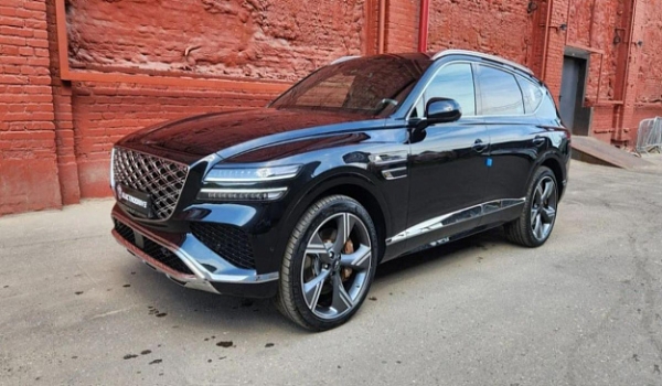 Клиенты Genesis хотят в основном гибридные машины, нежели электромобили Клиенты Genesis хотят в основном гибридные машины, нежели электромобили