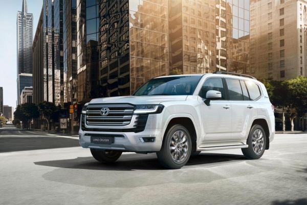 НАПИ: подсчитана стоимость владения Toyota Land Cruiser 300 в России НАПИ: подсчитана стоимость владения Toyota Land Cruiser 300 в России