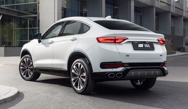 Популярный кроссовер Geely Tugella в России заменили на Knewstar 001 Популярный кроссовер Geely Tugella в России заменили на Knewstar 001