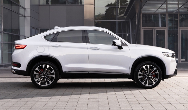 Популярный кроссовер Geely Tugella в России заменили на Knewstar 001 Популярный кроссовер Geely Tugella в России заменили на Knewstar 001