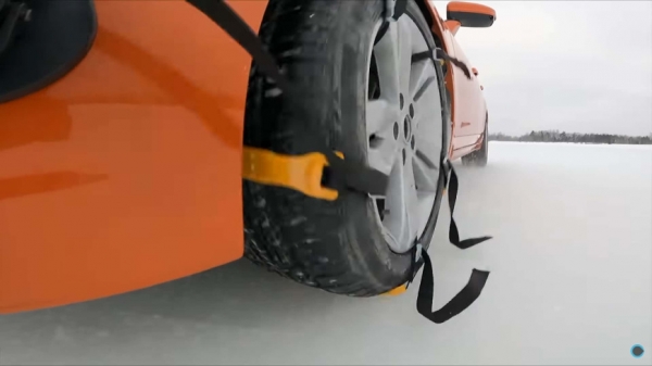 Согласно исследованиям даже простая зимняя шина лучше колесных цепей 