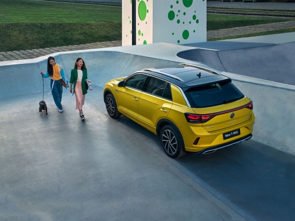 В России продают кроссоверы Volkswagen T-Roc: дешевле «китайцев» В России продают кроссоверы Volkswagen T-Roc: дешевле «китайцев»