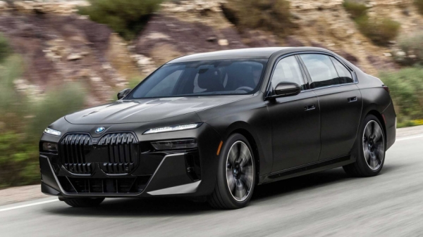 В Сети появился неофициальный рендер на универсал BMW 7 Series 2023 В Сети появился неофициальный рендер на универсал BMW 7 Series 2023